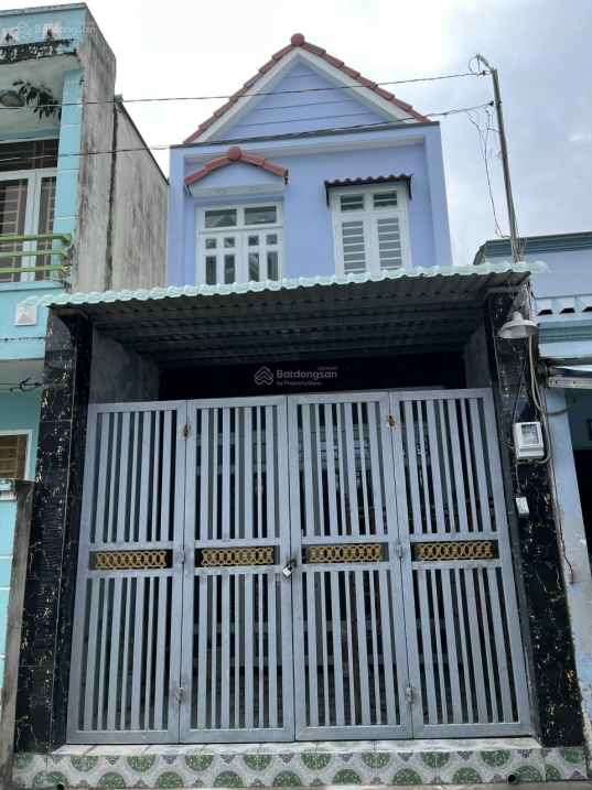 Nhà mới xây 2 tầng, hẻm ô tô 5m, gần chợ Thới Tứ, xã Thới Tam Thôn, HM