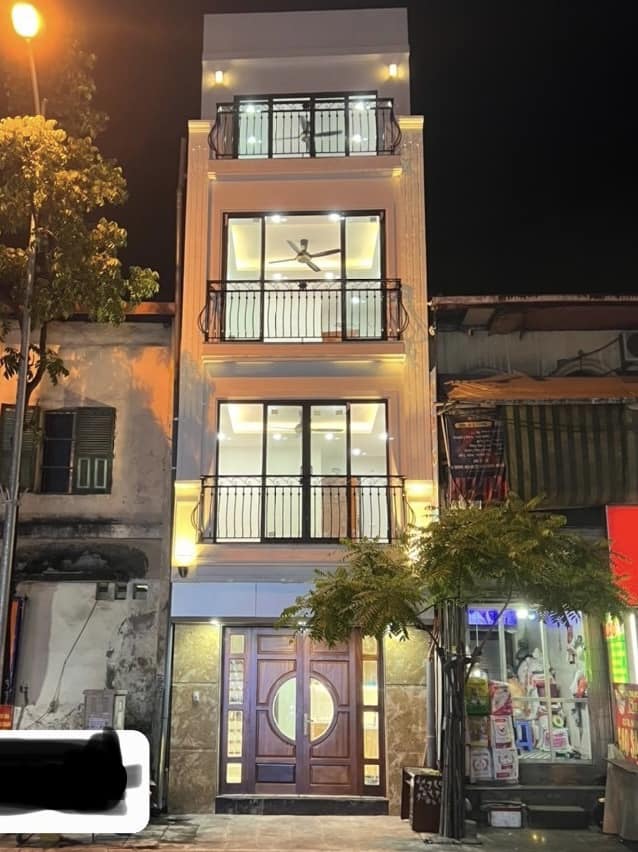 Hiếm! 7.5 tỷ mặt phố Thụy Khuê 28m2, 5T, MT3.8m kinh doanh đỉnh quận Tây Hồ