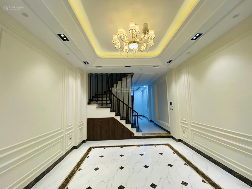 Trường Chinh, Đống Đa cần bán nhà mới. DT 55m2*7T thang máy. Ôtô tránh, vào nhà. Giá 13,5 tỷ