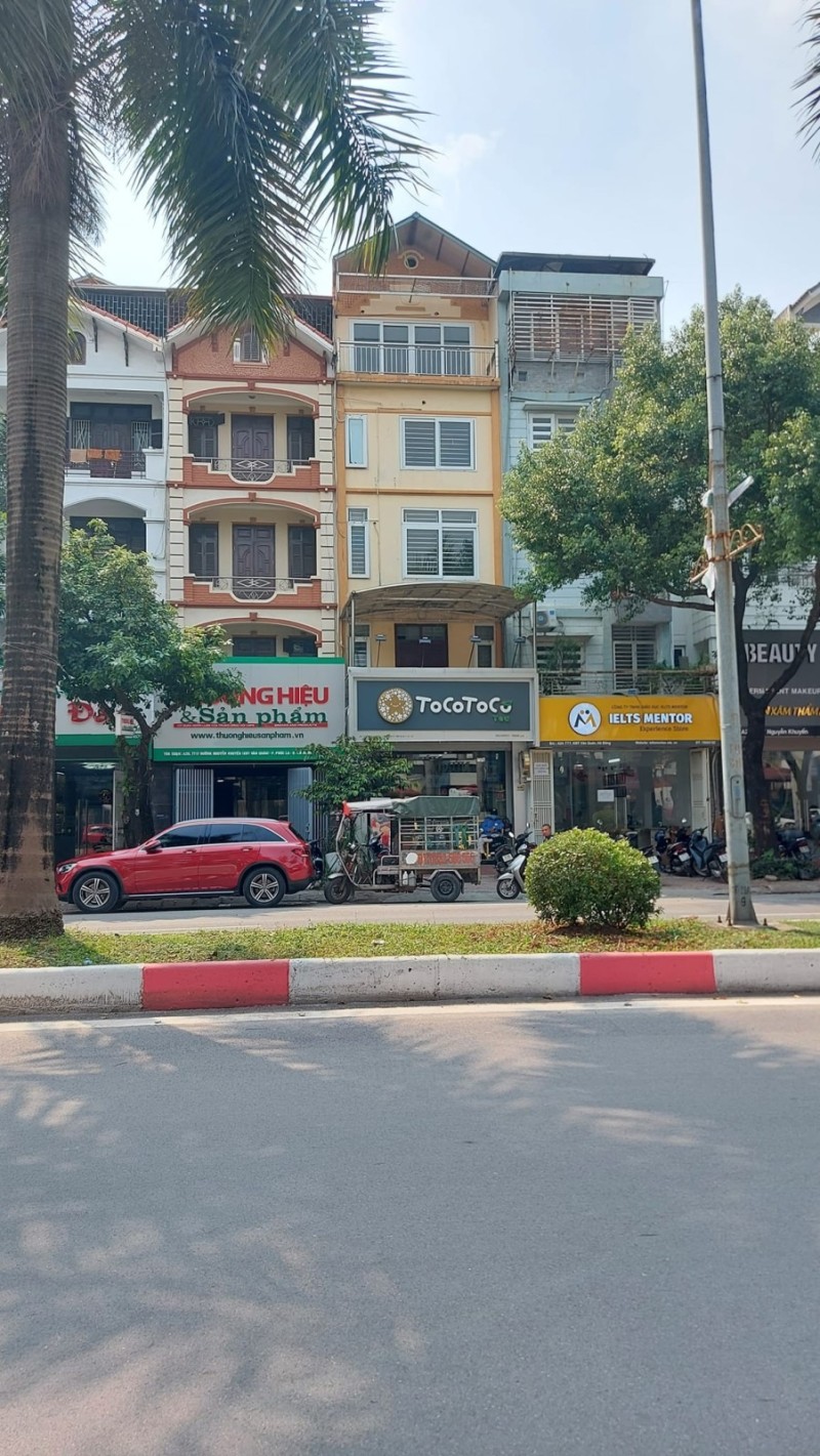 Đắt sắt ra miếng! Bán nhà MẶT PHỐ KD Nguyễn Khuyến-KĐT Văn Quán-Hà Đông 108m2, 28 tỷ.