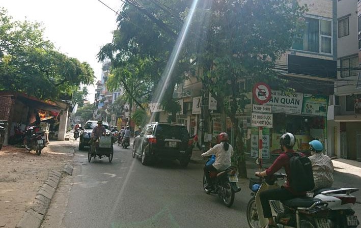 Chỉ 90 triệu/m! Bán nhà MẶT PHỐ KĐT VĂN QUÁN - Giá đầu tư, KD sầm uất 110mx4T, 10 tỷ