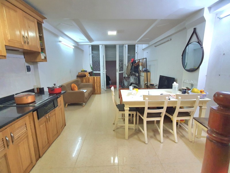 Bán gấp nhà cạnh KĐT Văn Quán-Nguyễn Khuyến-Hà Đông, 5 tầng, 4PN, cạnh Ô tô, nhỉnh 4tỷ.