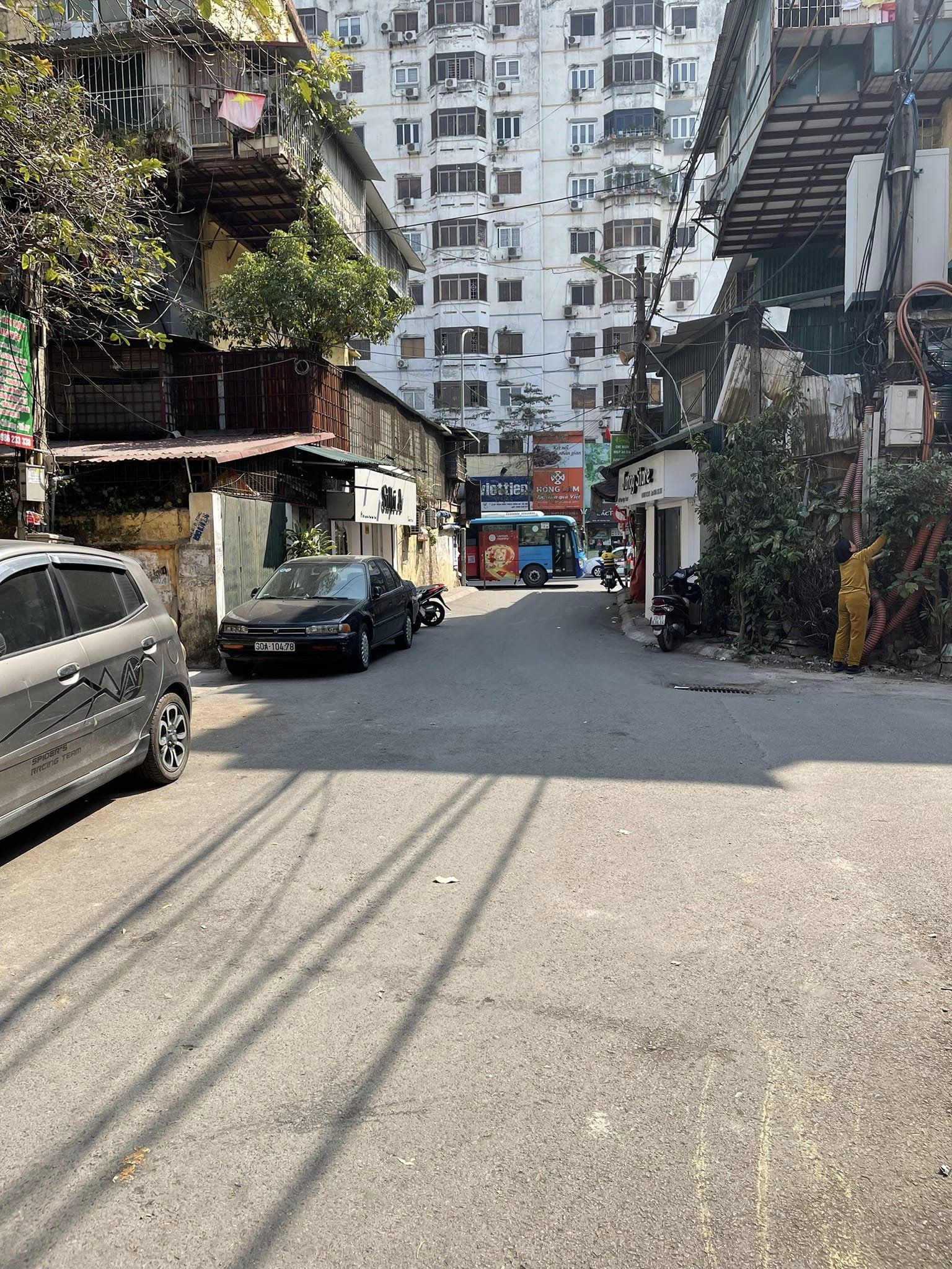 BÁN NHÀ MỚI GIÁ RẺ, CUỐI NGÕ THÁI THỊNH, QUẬN ĐỐNG ĐA, 40M, 5 TẦNG, MT 4,2M, 5 PHÒNG NGỦ