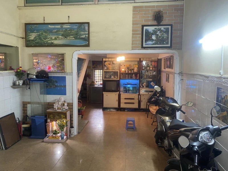 Bán nhà HXH sát mặt tiền Bành Văn Trân, Tân Bình, gần 40m2, giá rẻ