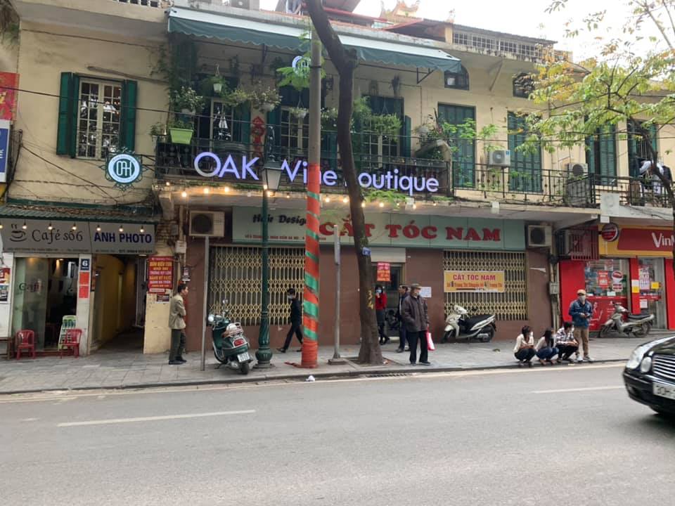 Cho thuê nhà phố Tràng Thi - Hoàn Kiếm, 80m2, Mặt tiền 10m.