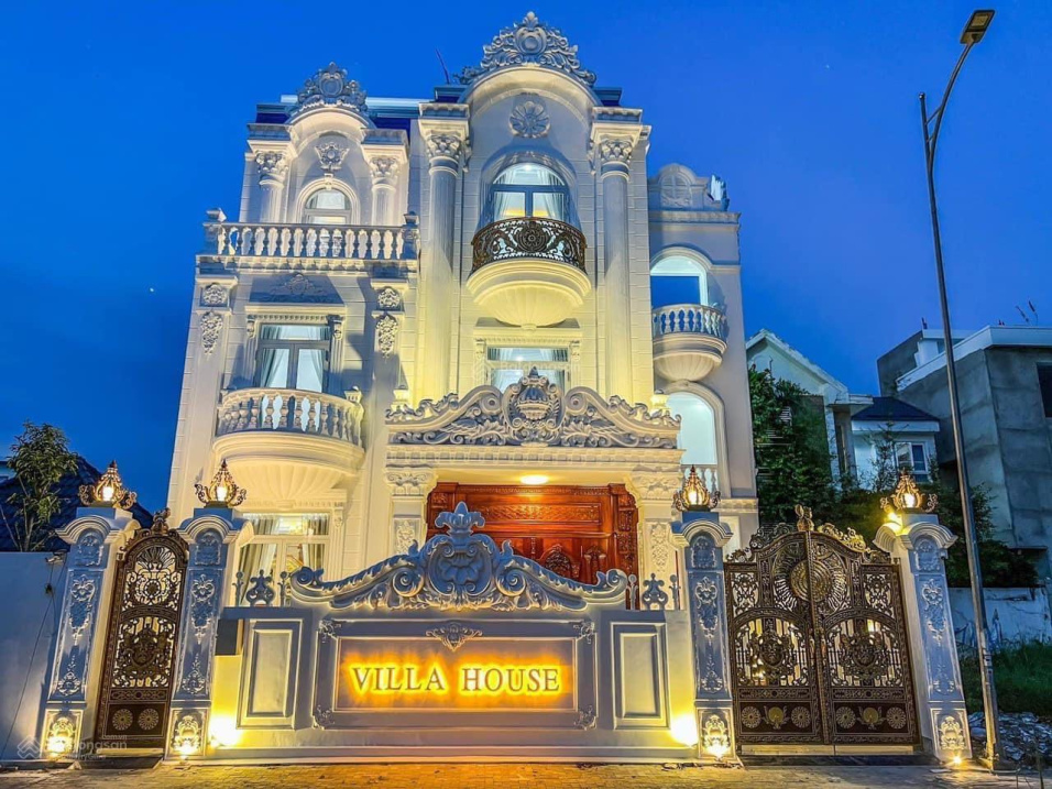 bán biệt thự xây mới sang trọng nội thất cao cấp thuộc khu dân cư nam long quận cái răng