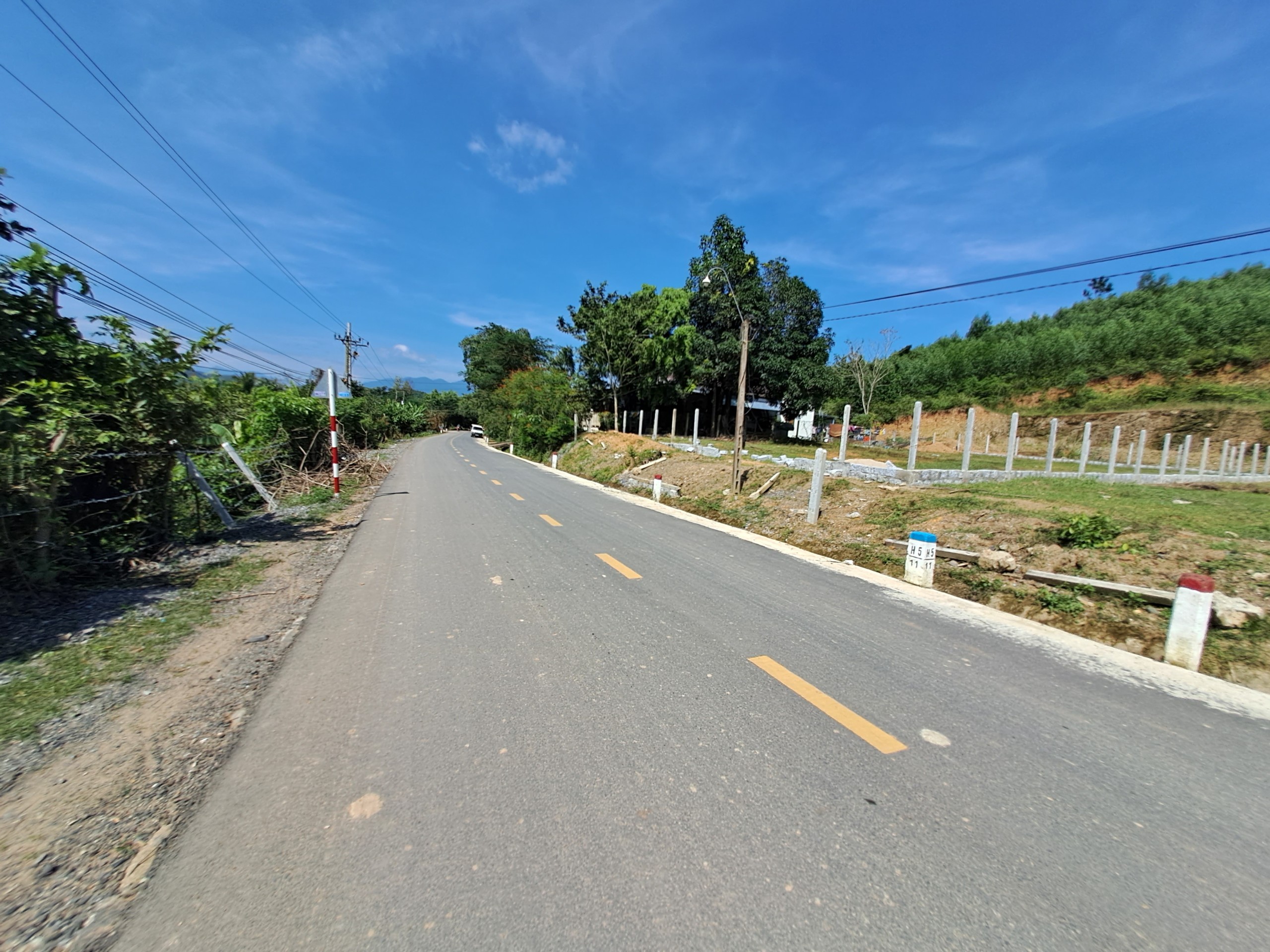 Mặt tiền Hương Lộ 62 Sông Cầu - Khánh Vĩnh cách Cụm công nghiệp 2km