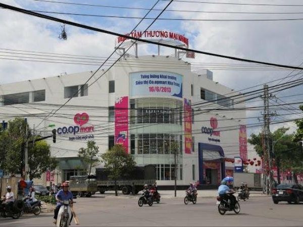 Siêu thị Coopmart Nha Trang cách Vĩnh Xuân 3km ban-dat-vinh-xuan-vinh-thai-nha-trang-5