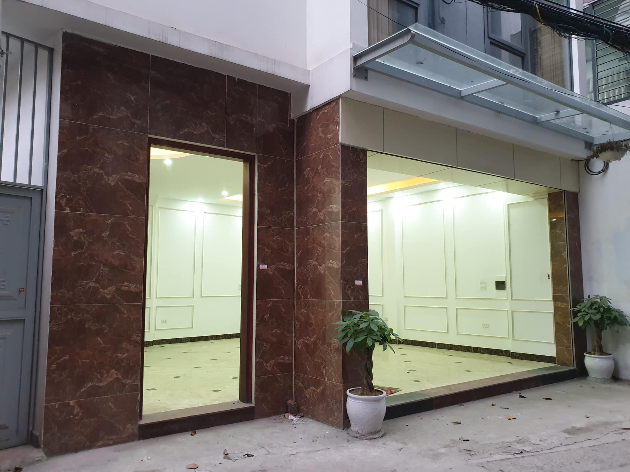 CHÍNH CHỦ NHỜ BÁN MẶT NGÕ 54 NGUYỄN THỊ ĐỊNH, 51M2X2 THOÁNG, Ô TÔ TRÁNH, Ở, CHO THUÊ 12 TỶ