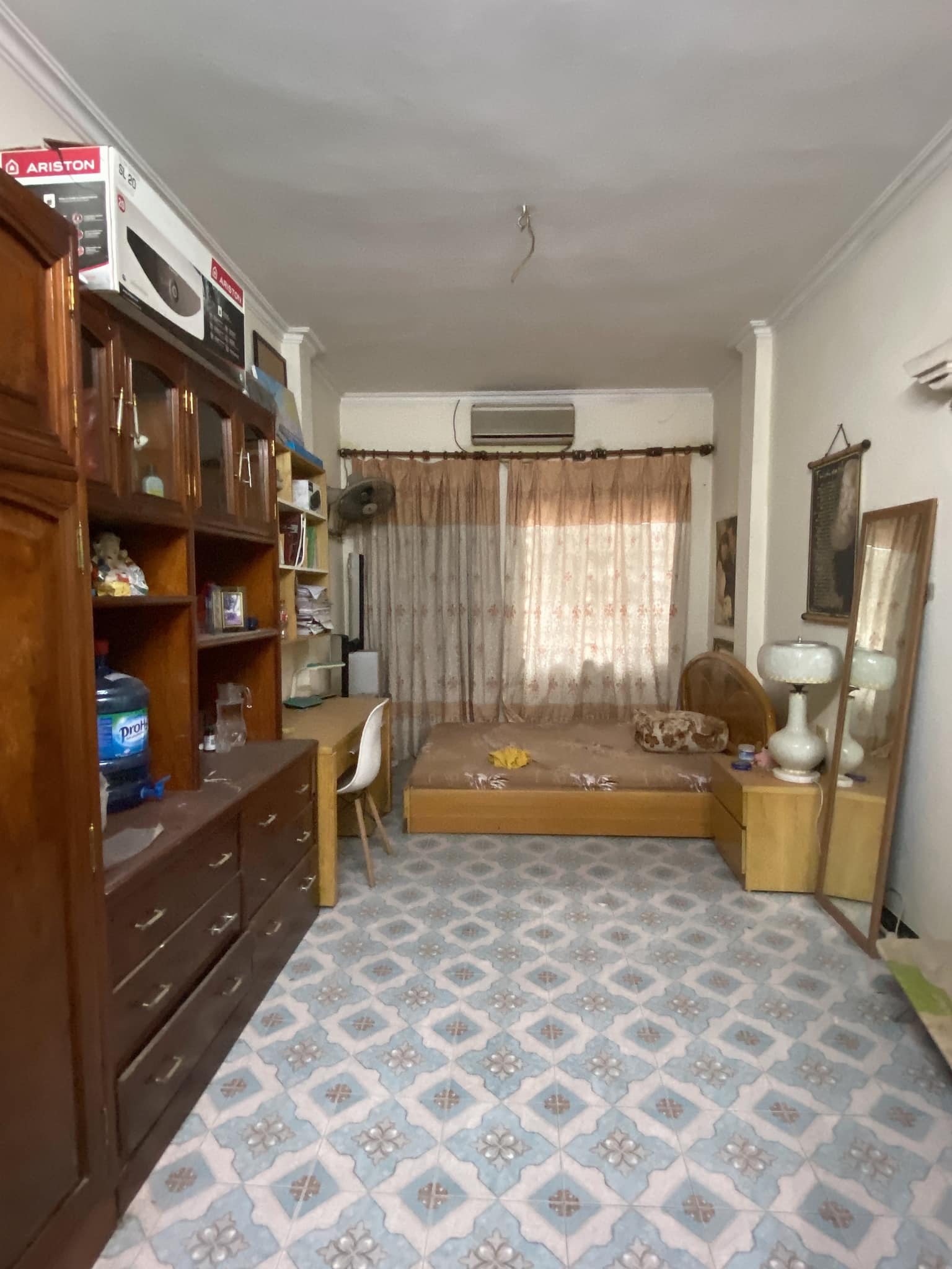 Bán gấp nhà trong ngõ 121 Lê Thanh Nghị mặt bằng kinh doanh khủng