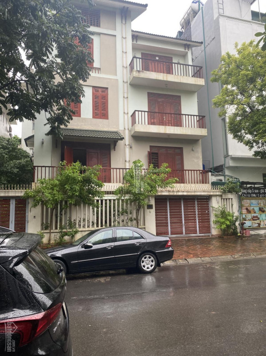 Bán nhà 5 tầng mặt ngõ 54 Nguyễn Thị Định mặt tiền 4m