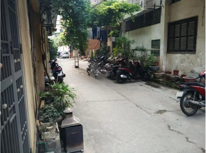 Bán ngay nhà đẹp phố Phạm Ngọc Thạch, trung tâm tiện ích, ngõ rộng ô tô vào