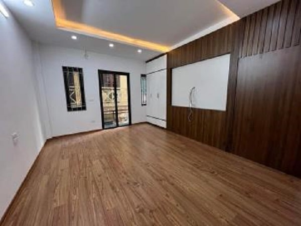 Bán nhà 5 tầng ngõ 97 Hoàng Hoa Thám DT 48m2, SĐCC GIÁ 4.6 TỶ