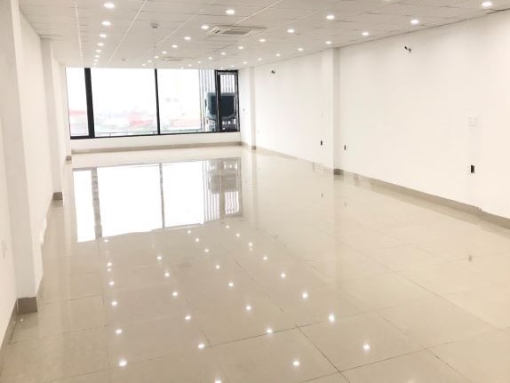 CHÍNH CHỦ NHỜ BÁN, PHÂN LÔ TRUNG KÍNH, 96*9, MT5.6, THÔNG SÀN, KD VP, SPA, Ô TÔ TRÁNH 28TỶ