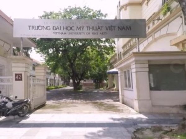 ban-nha-tran-binh-trong-hoan-kiem-4-min