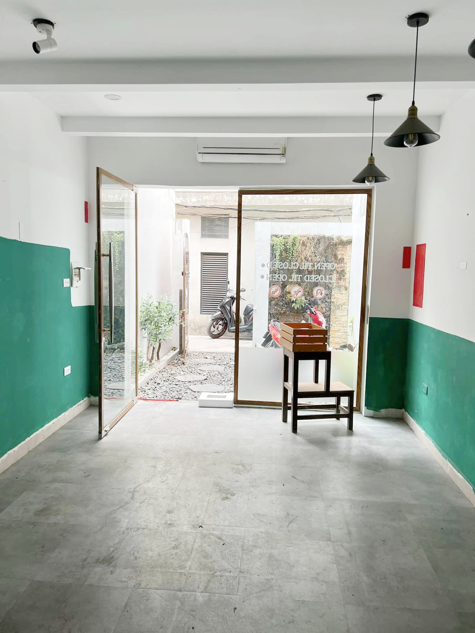 Bán nhà Thái Hà 55m Ô tô đỗ cửa Sân vườn Kinh doanh Giá lộc phát