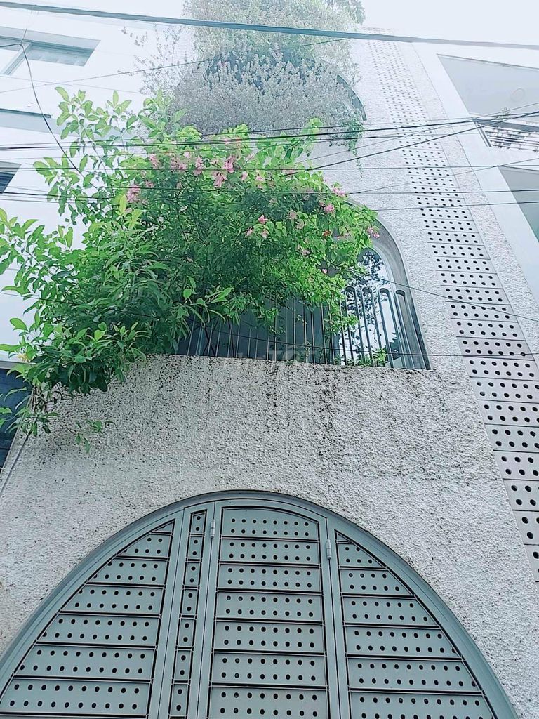 Bán Nhà Hẻm Ôtô VàoNhà Trần Văn Quang P10 Tân Bình,72m2,Ngang5.4m,Sát MặtTiền Nhỉnh 6tỷ.