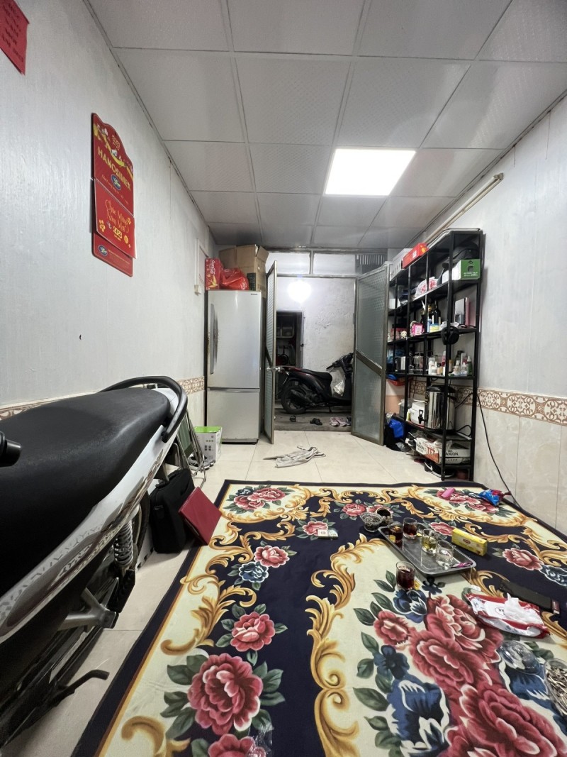 Bán nhà ngõ Đê Tô Hoàng,Bạch Mai, Hai Bà Trưng, diện tích 23m, giá 2,45 tỷ