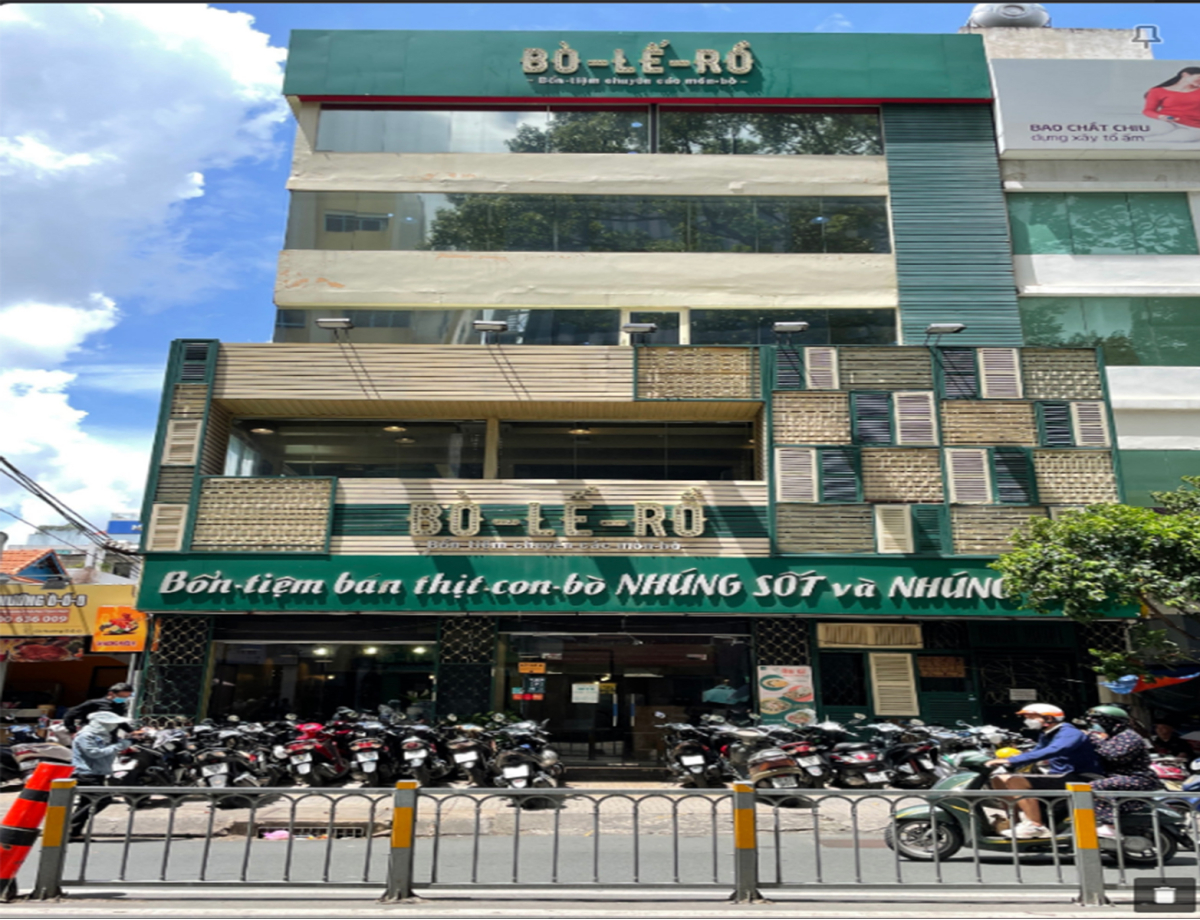 210m2