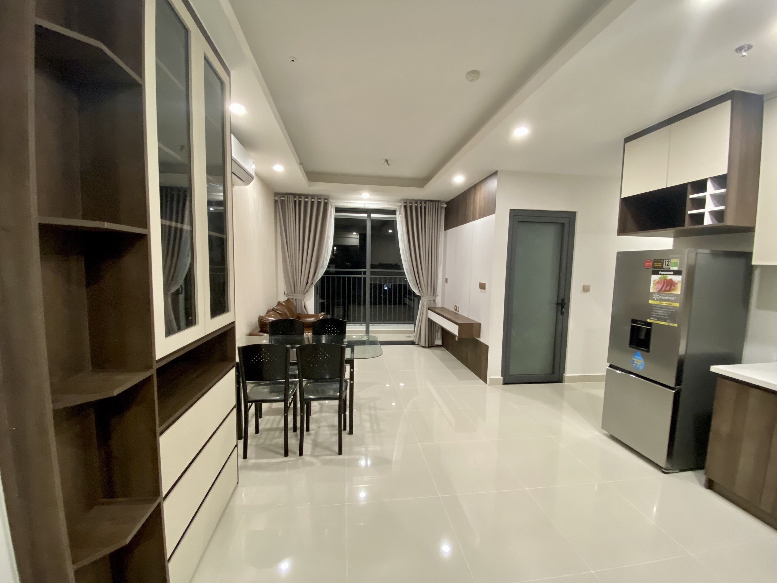 CĂN HỘ BOULEVARD CĂN GÓC 2PN - FULL NỘI THẤT - 12tr/Tháng