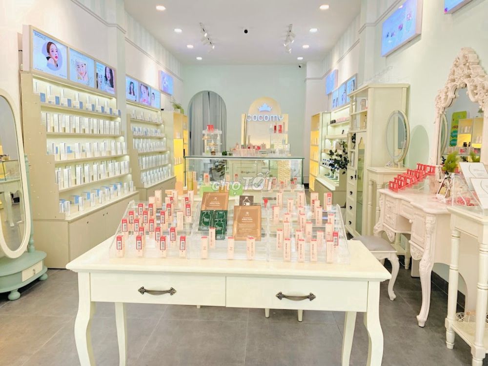 Cho thuê MT Đường D2.Giá: 125tr. Con đường KD bậc nhất Bình Thạnh