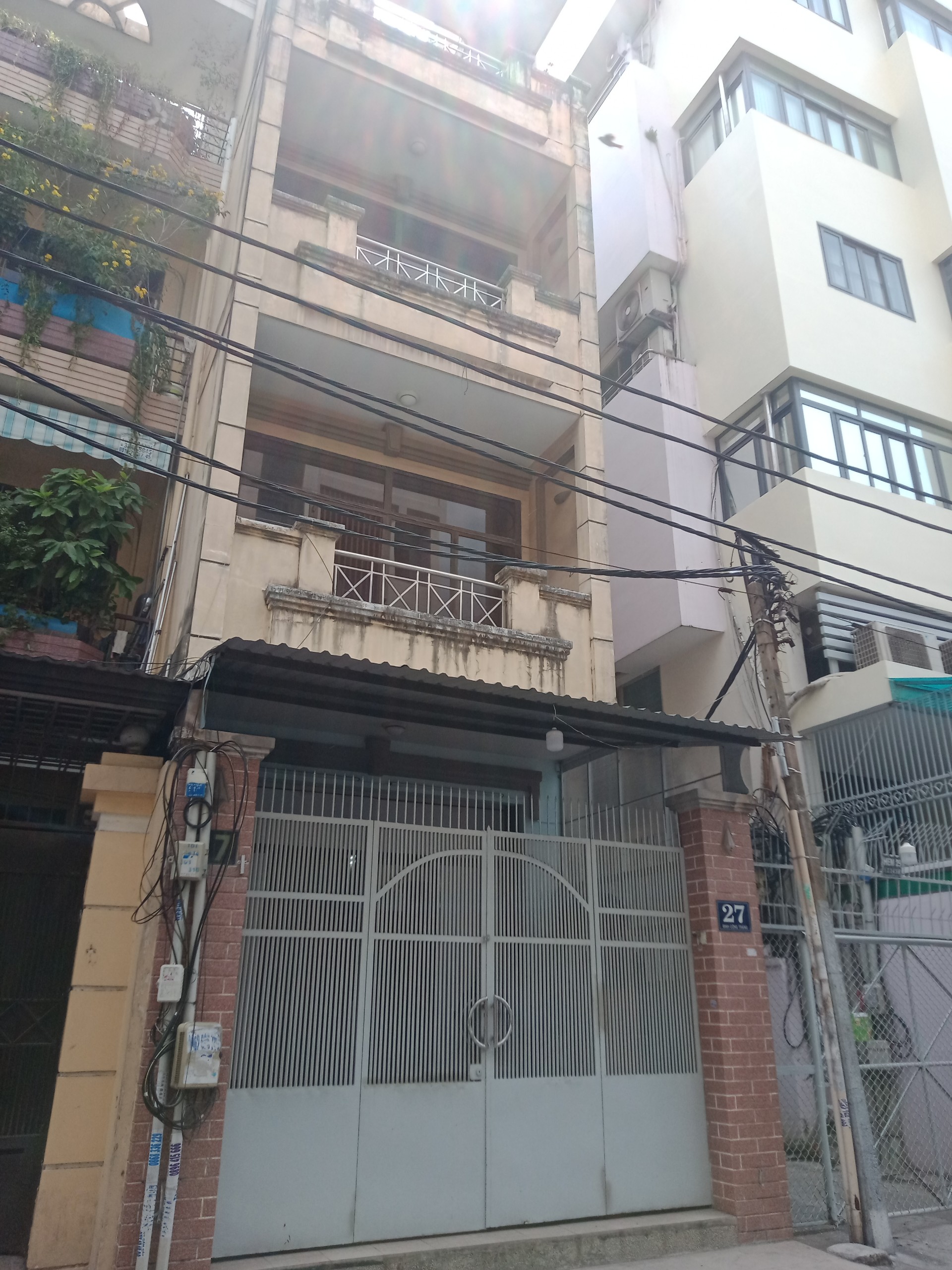 Bán nhà HXH 109/ Nguyễn Thiện Thuật, P2, Quận 3 - 4.5x15m - 5 tầng - HĐT 35 triệu - giá 15 tỷ 5