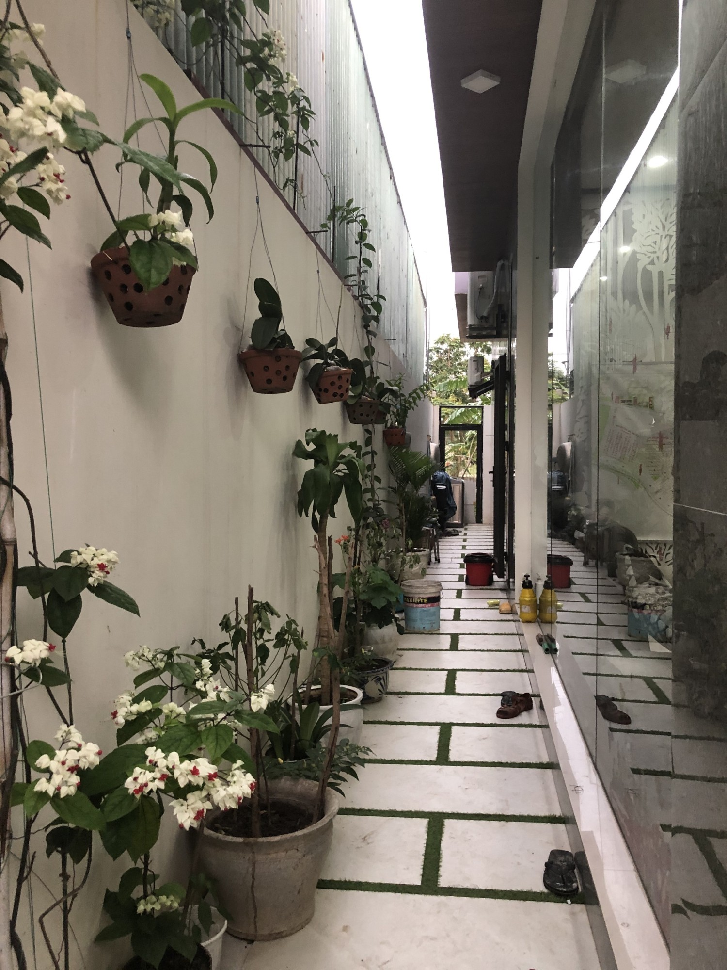 Bán toà căn hộ mặt tiền đường Đa Phước 8, Ngũ Hành Sơn, 4 tầng, 193 m2, Ô tô đỗ, gần biển Mỹ Khê. Chỉ 14,9 tỷ.