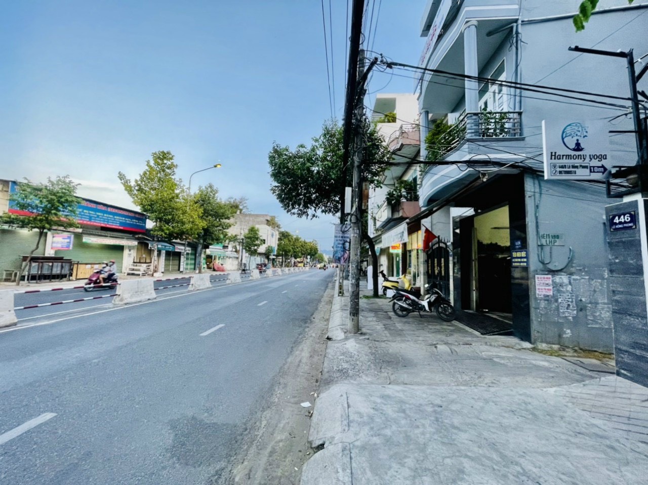 Bán hoặc cho thuê nhà Biệt Thự 3 tầng 177m2 hẻm Lê Hồng Phong, Nha Trang.