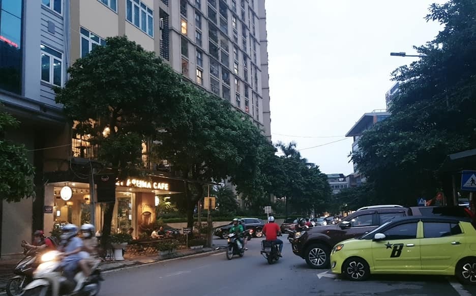 Đất Mặt Phố Nguyễn Phúc Lai Đống Đa, Kinh Doanh Sầm Uất, Vị Trí Đắc Địa, 88m2 Mt 7m 16 tỷ