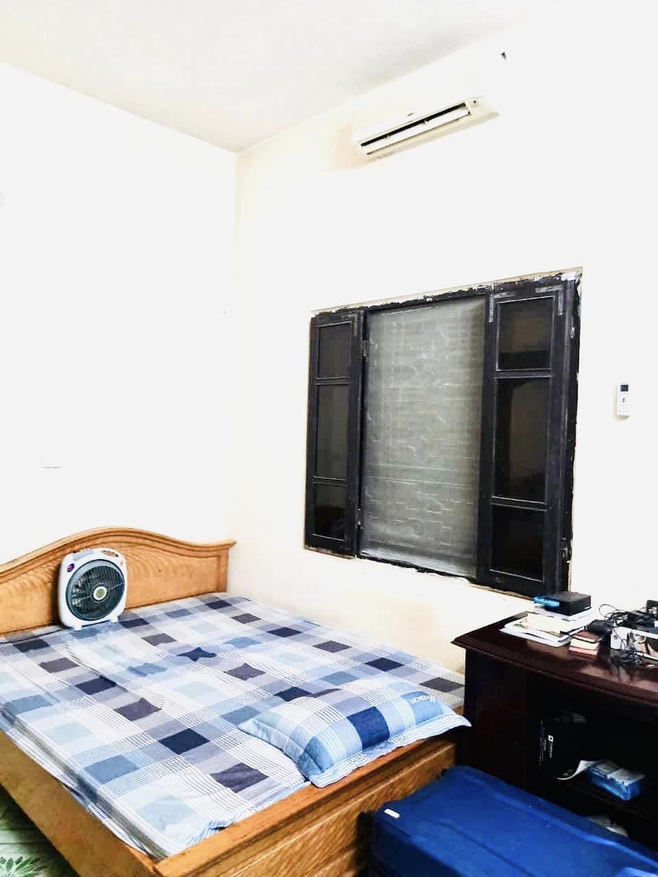 Bán nhà 43m2, MT 4,5m, ngõ rộng, thoáng trước sau, 4,55 tỷ TL tại Hoa Bằng, Cầu Giấy,