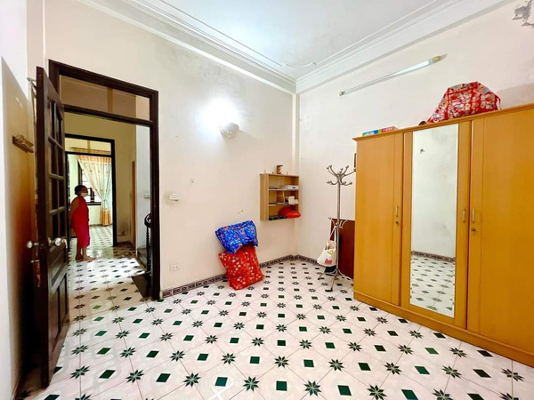 Nhỉnh 4 tỷ có ngay nhà phố Phạm Ngọc Thạch, ngõ ô tô vào cực đẹp