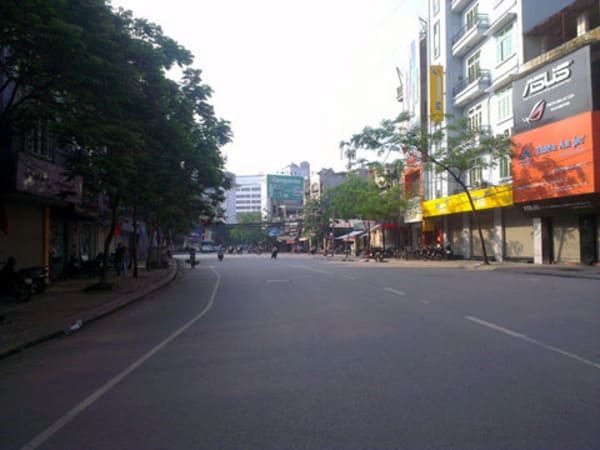 mua-ban-nha-tran-dai-nghia-5