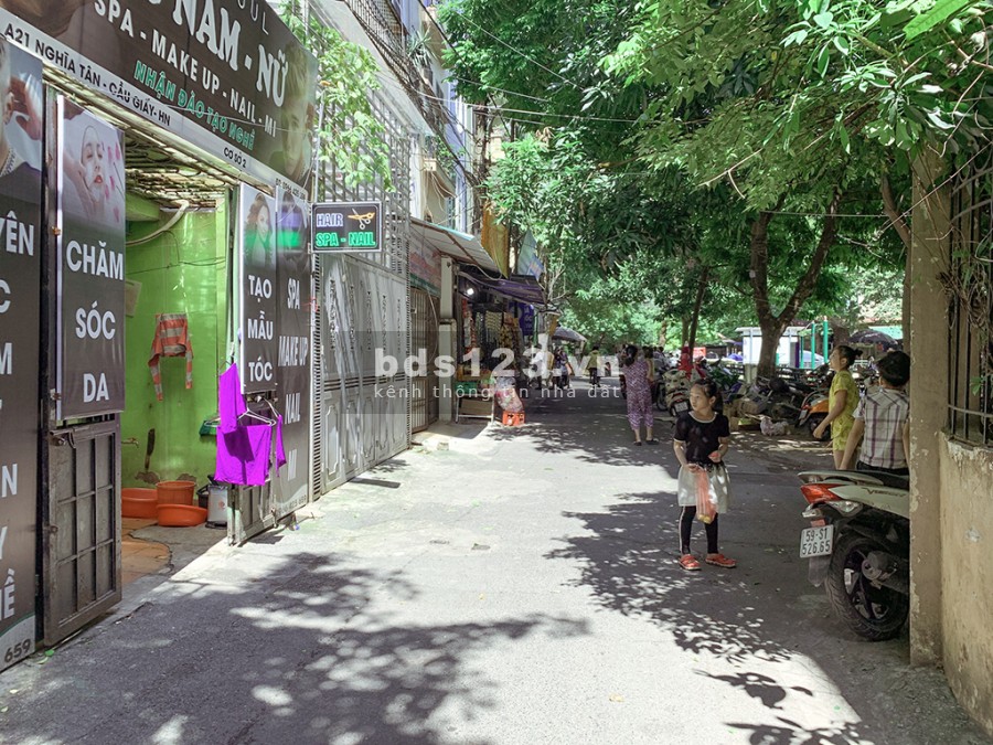 Bán nhà xây 5 tầng x 65m2 chia lô vỉa hè ở ngõ 385 Hoàng Quốc Việt, giá 9.9 tỷ