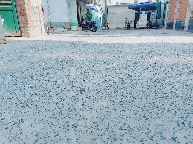 Nhà bán Lô góc 2 mặt thoáng, hẻm xe tải trước nhà 8m