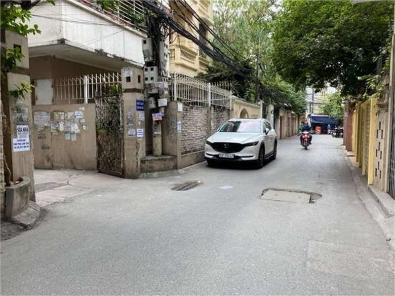 CỰC Phẩm Cầu Giấy phân lô víp VP 8 tầng thang máy chỉ 25.7 tỷ vỉa hè oto tránh