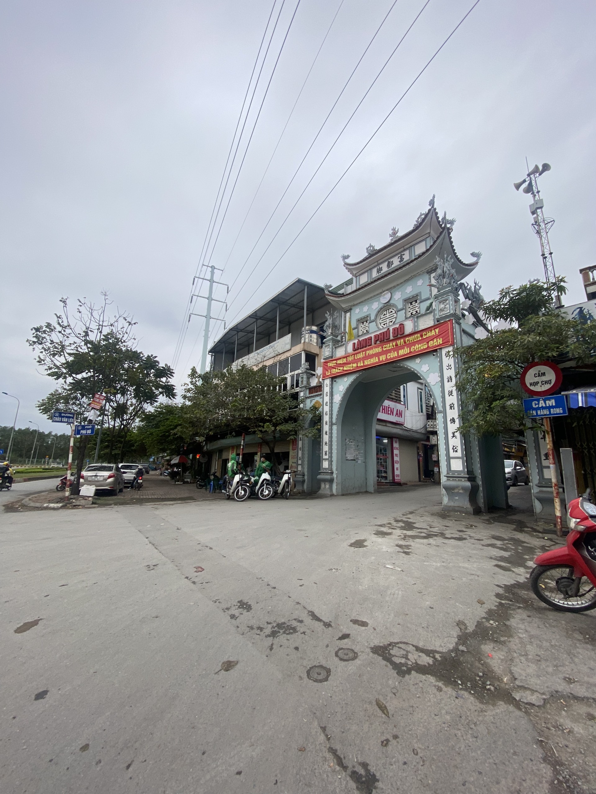 Nhà phố Hiếm tại Phú Đô,Mễ Trì.7 Tầng + Hầm.Kinh doanh Sầm Uất.Thang máy Nhập khẩu.Vị trí Trung Tâm.LH xem nhà:0944285522