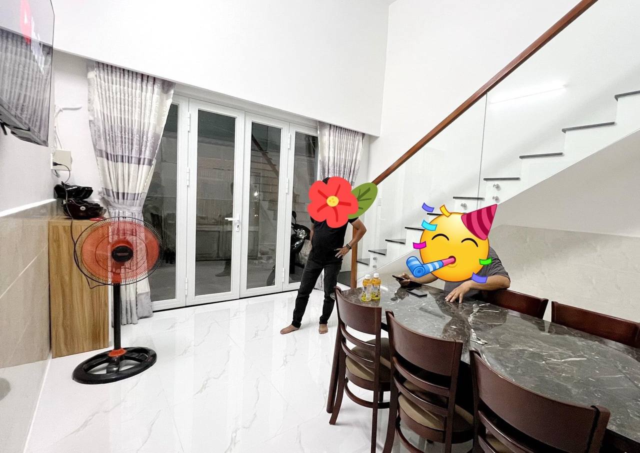 Bán nhà 2 tầng đường trần tấn, hẻm xe hơi, 40m2 chỉ 4.3 tỷ