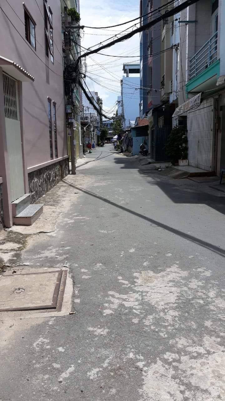 Bán nhà 5 tầng đường lê thúc hoạch, hẻm xe tải thông, 64m2 chỉ 7.8 tỷ