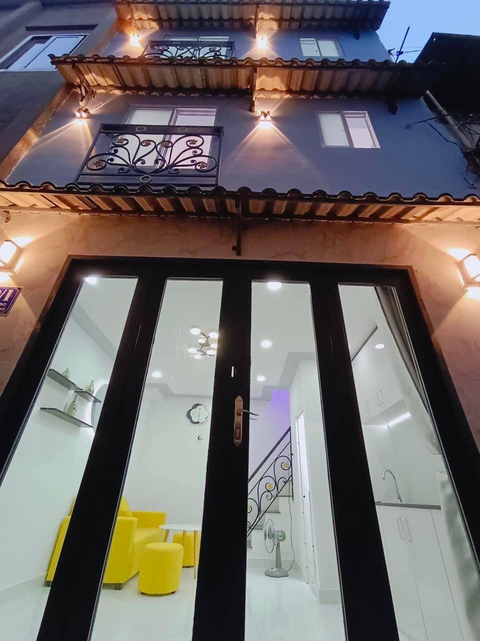 Bán nhà mới 3 tầng đường dương văn dương, hẻm 3m, 16m2 chỉ 2.4 tỷ