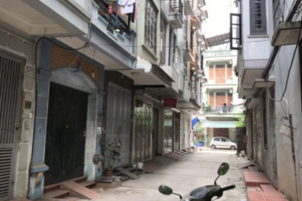 ban nha ngo 137 phung khoang 4