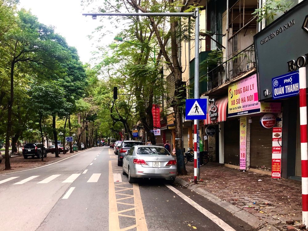 BÁN NHÀ PHỐ QUÁN THÁNH 31M 3T GIÁ 3,3 TỶ