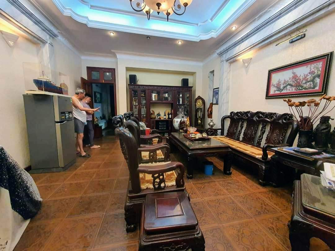 Bán nhà ngõ 68 Chùa Hà, Cầu Giấy, 105m2 - 5 tầng, an sinh đỉnh cao, kinh doanh đa dạng.