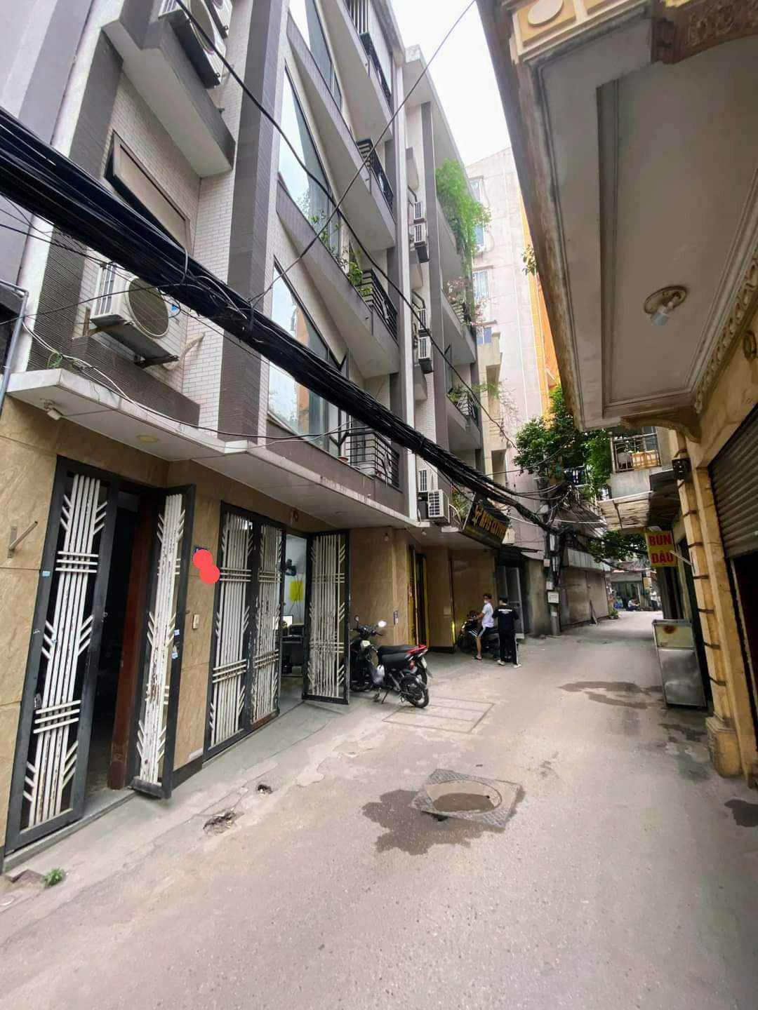 Bán nhà ngõ 148 Hoàng Ngân, Cầu Giấy; 50m - 5 tầng, ô tô, kinh doanh, chỉ nhỉnh 12 tỷ.