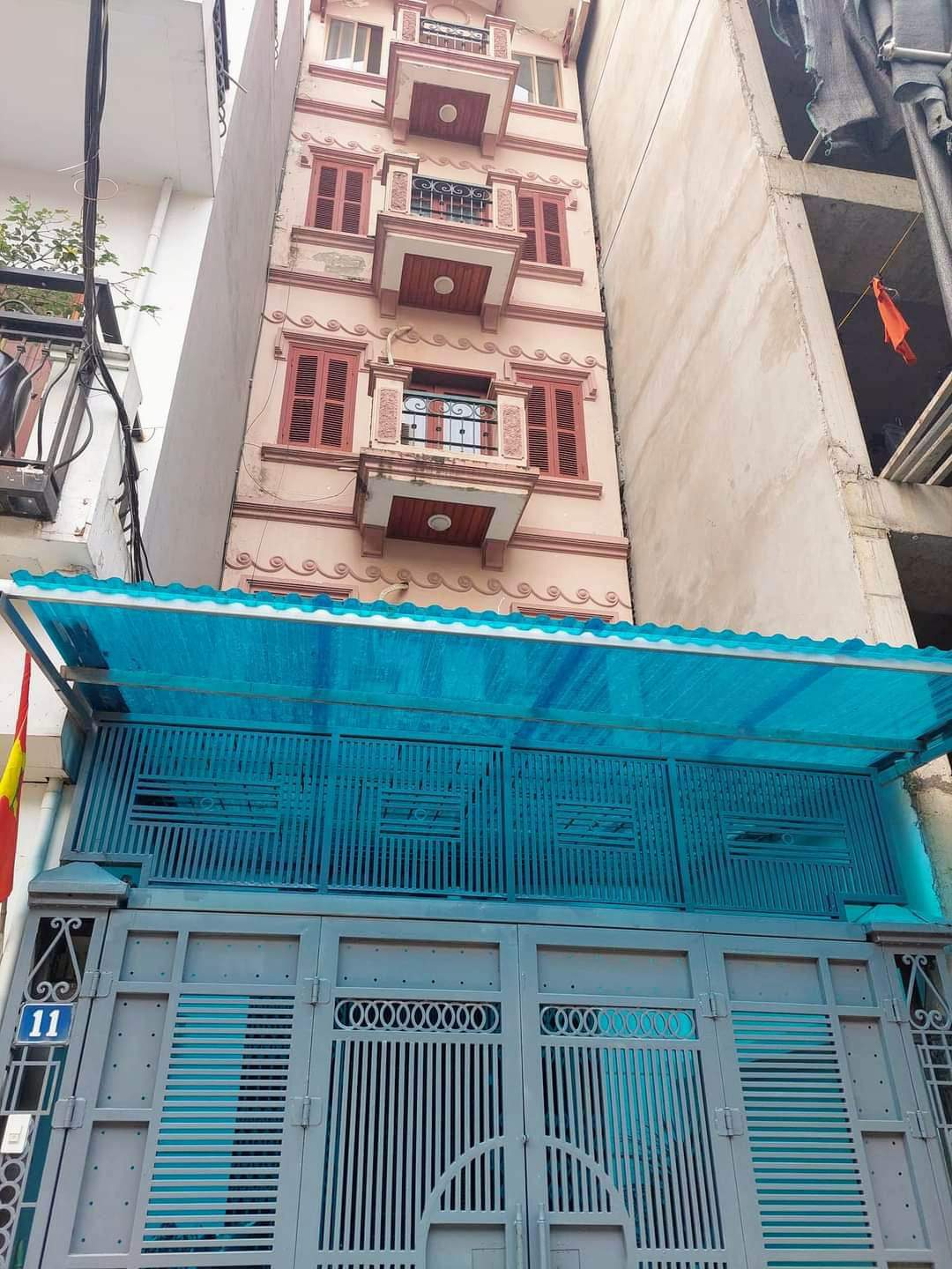 Bán nhà ngõ 66 Dịch Vọng Hậu, 70m - 5 tầng - trên ở dưới kinh doanh đa dạng.