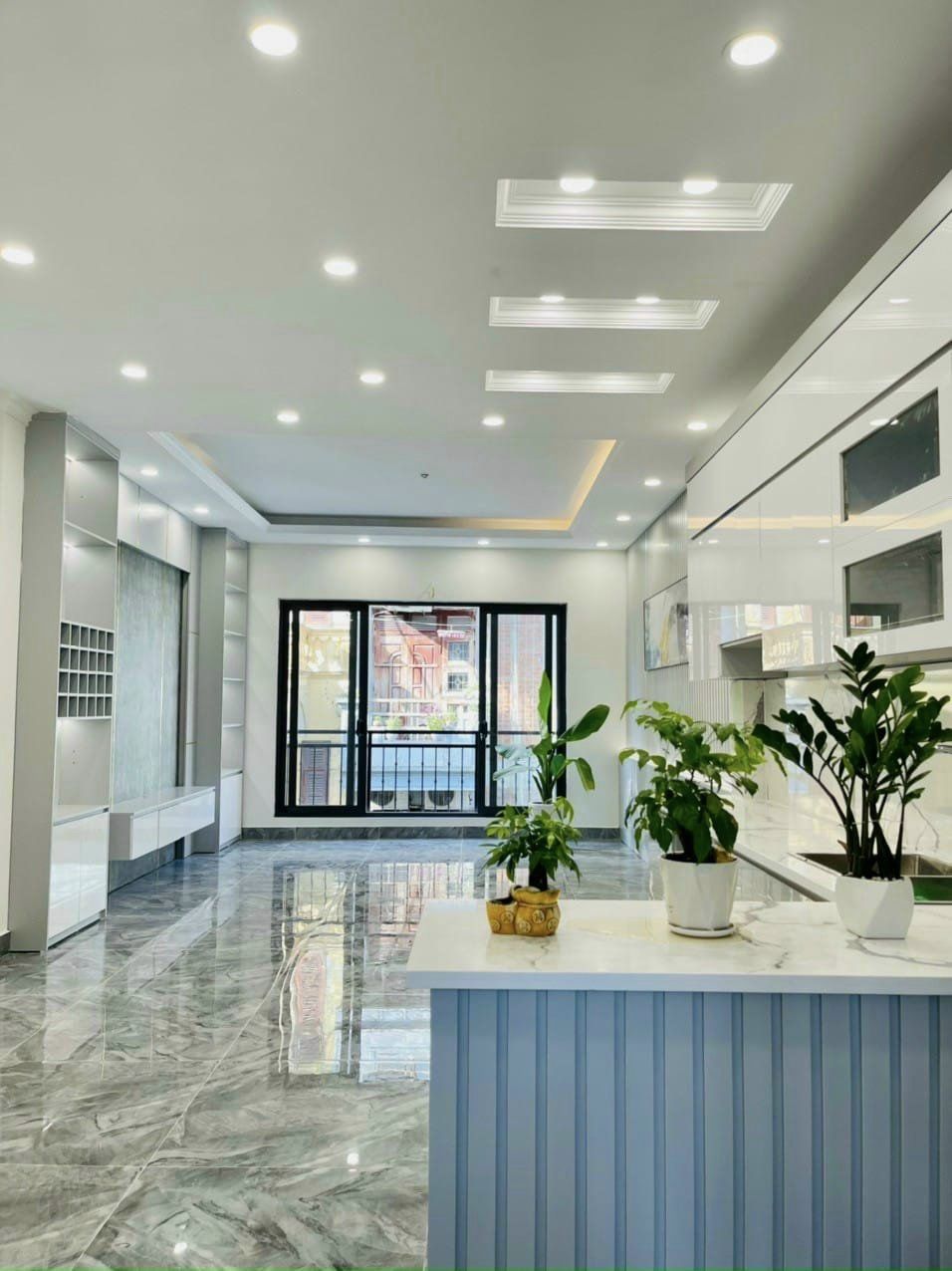 BÁN NHÀ LÊ TRỌNG TẤN PHÂN LÔ OTO GARA OTO