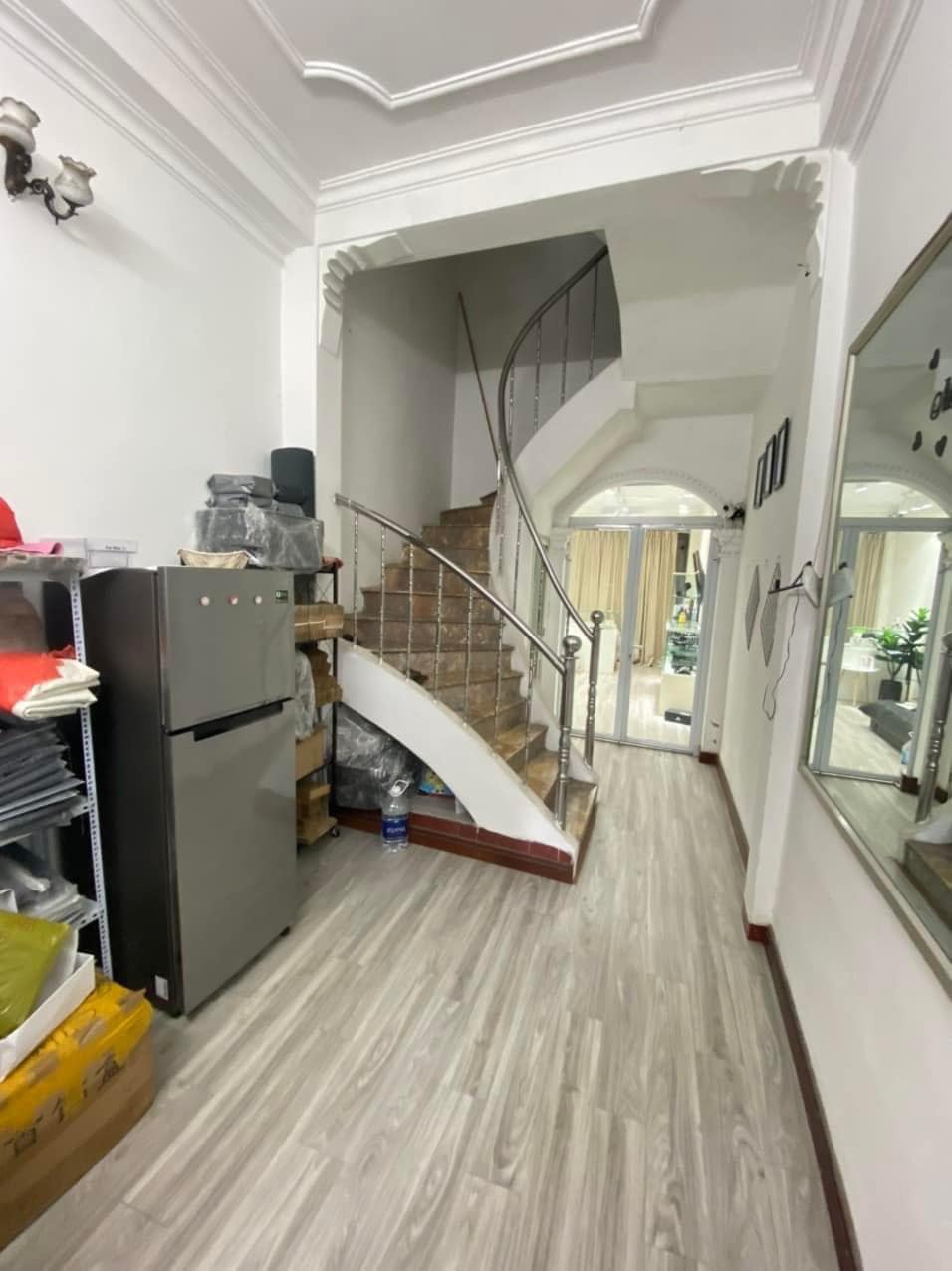 Bán nhà 32m2, 5 tầng,Tây Sơn, Đống Đa, phân lô ô tô tránh, vỉa hè rộng,