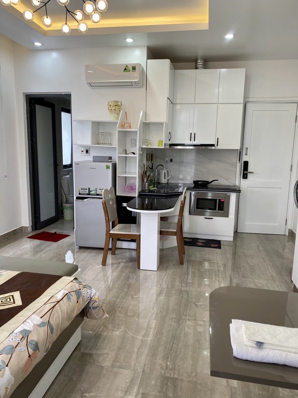 CHUYỂN NHƯỢNG CĂN BIỆT THỰ ĐƠN LẬP 216M2 VINHOMES IMPERIA : 0849271084
