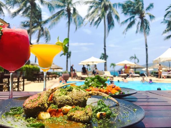 Quanh viện Hải Dương Học có khá nhiều nhà hàng ngon vien-hai-duong-hoc-nha-trang-4