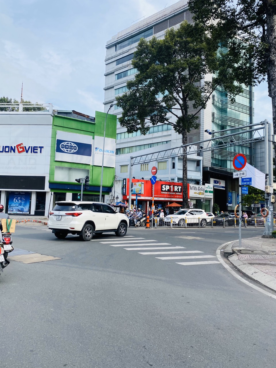 Chỉ 1 căn duy nhất bán nhà 5L Lê Minh Xuân chợ vải Tân Bình 105 tỷ