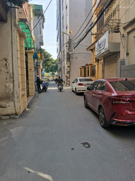Cho thuê nhà Lê Trọng Tấn, Thanh Xuân, 50m2 x 1 tầng, ô tô đỗ cửa, 6 triệu/tháng